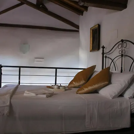 Daire Palazzo Geremia - Le Dimore Dell'antiquario Acireale