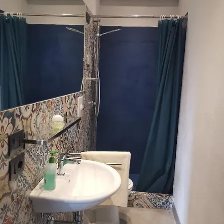 Palazzo Geremia - Le Dimore Dell'antiquario Apartment Acireale